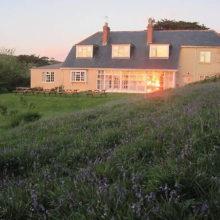 Yha Land's End - Cot Valley Hostel